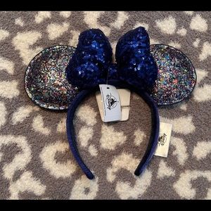 Disney 2020 sparkle ears (NWT)